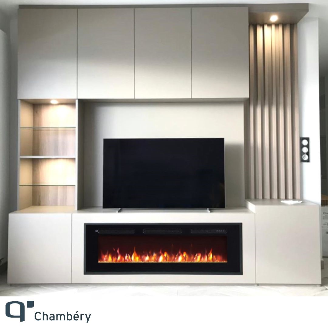 Aménagement d'un meuble TV moderne avec cheminée électrique intégrée !