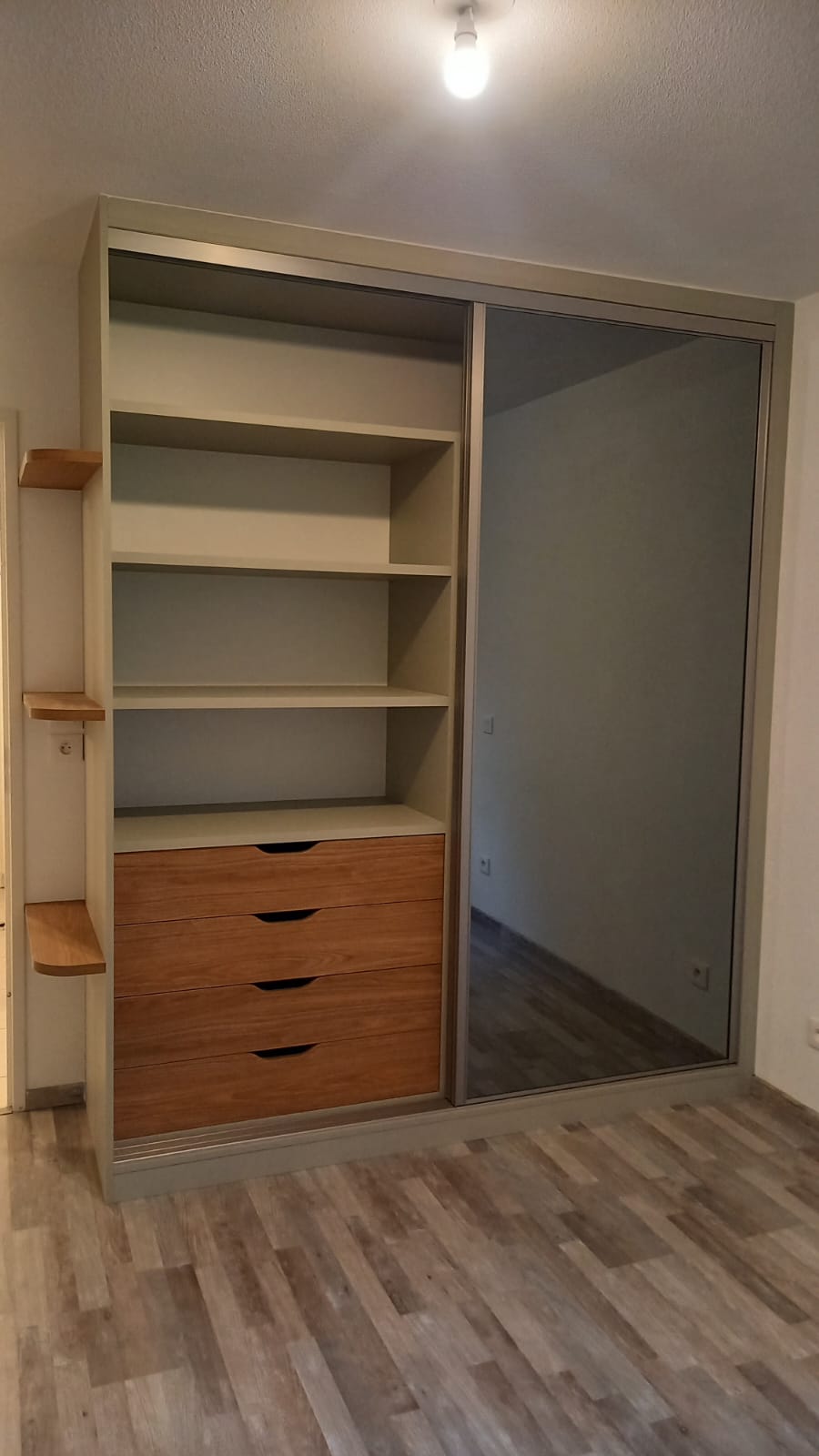Placard de chambre