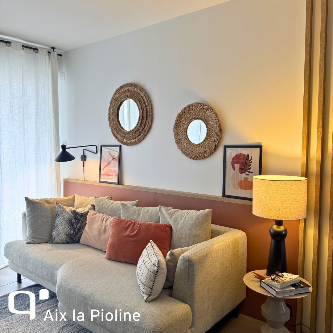 Projet salon, claustra et meuble d'entrée sur mesure et élégant