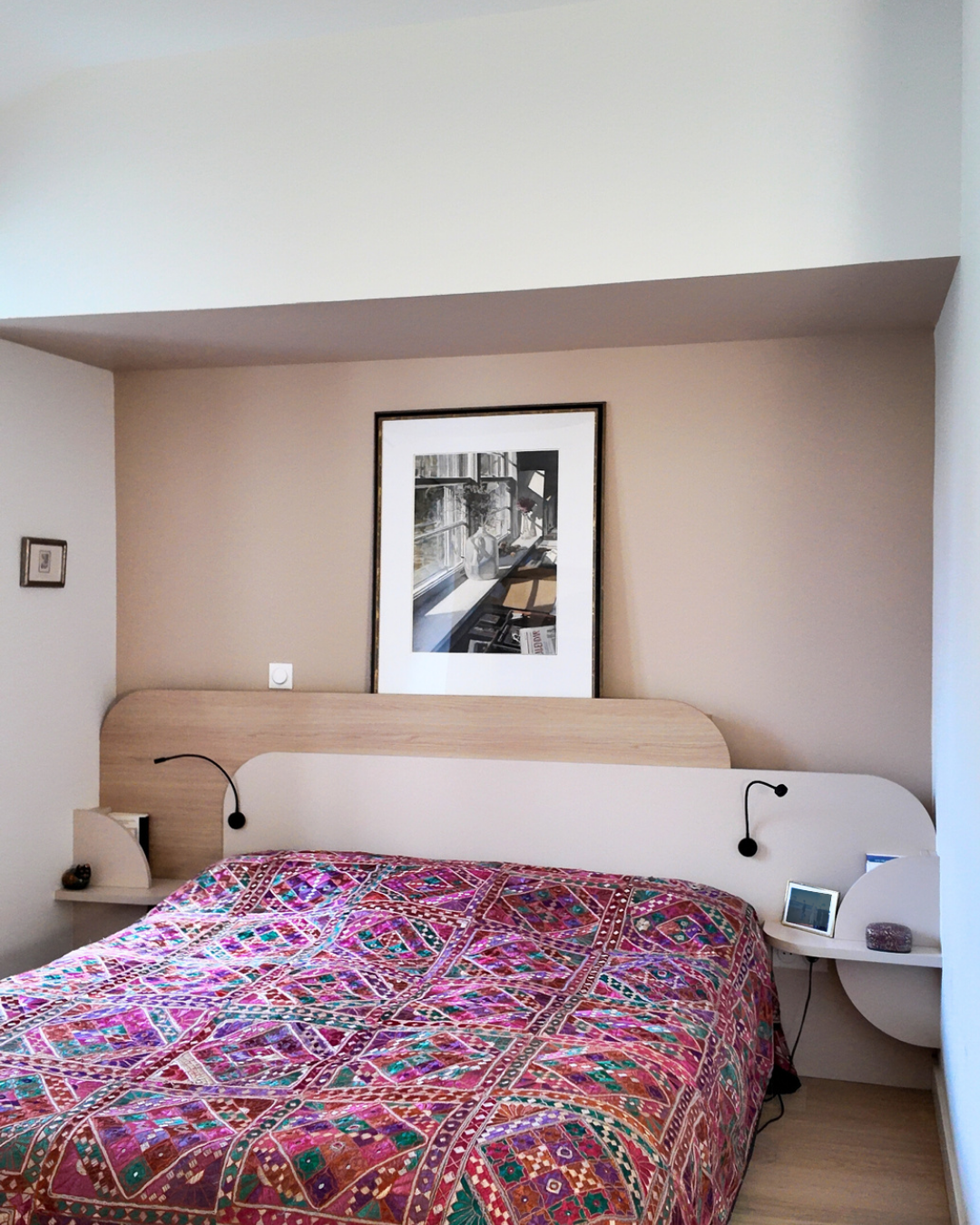 UNE TETE DE LIT QUI CHANGE DE NOS HABITUDES