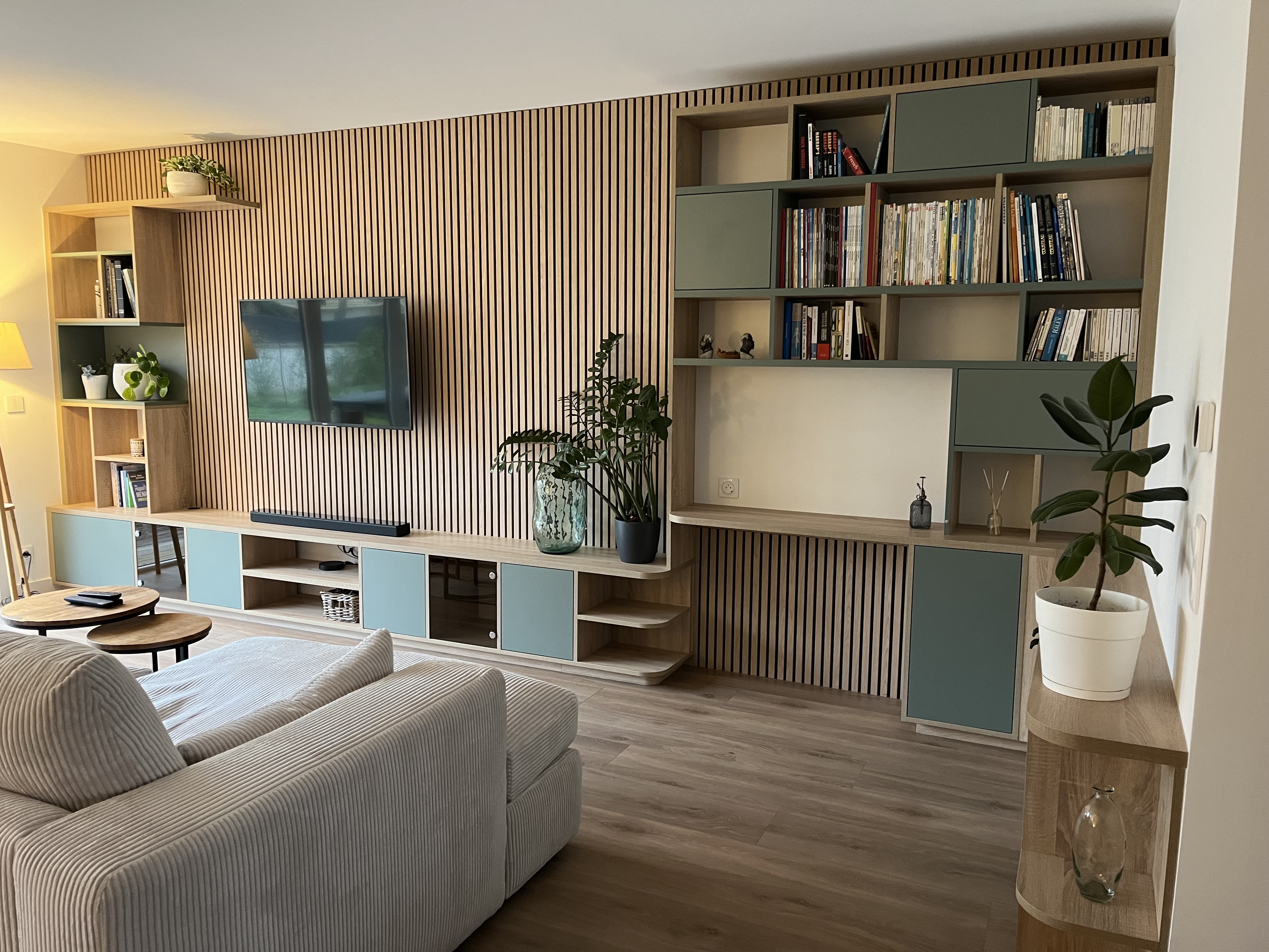 Meuble TV bibliothèque et bureau